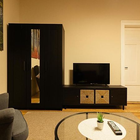 Chic Apartment In Historical City Center Timişoara Eksteriør bilde