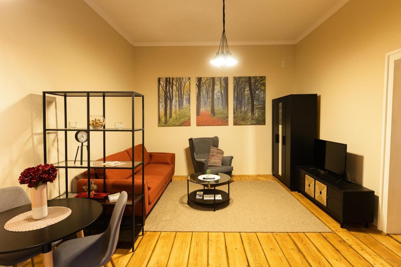 Chic Apartment In Historical City Center Timişoara Eksteriør bilde