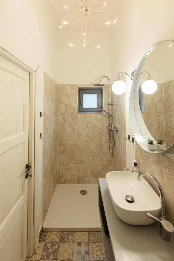 Chic Apartment In Historical City Center Timişoara Eksteriør bilde